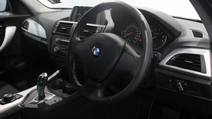 Bmw 116i Low KMS image 307536