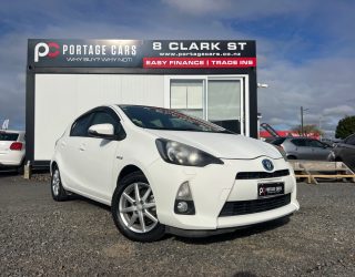 2012 Toyota Aqua S Model – Push Button Start – Factory Alloys image 276471