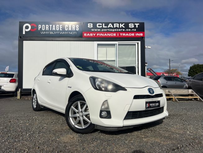 2012 Toyota Aqua S Model – Push Button Start – Factory Alloys image 276472