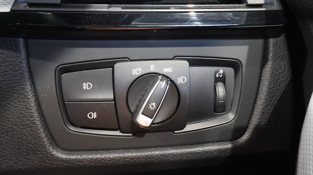 Bmw 320i Touring M Sport image 316210