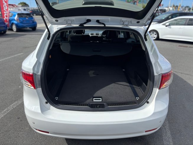 2012 Toyota Avensis image 275755