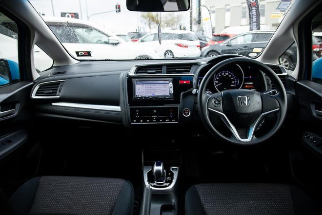 2013 Honda Fit Hybrid F-PKG/ Reverse Camera image 284668