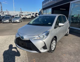 2017 Toyota Vitz Hybrid F image 285176