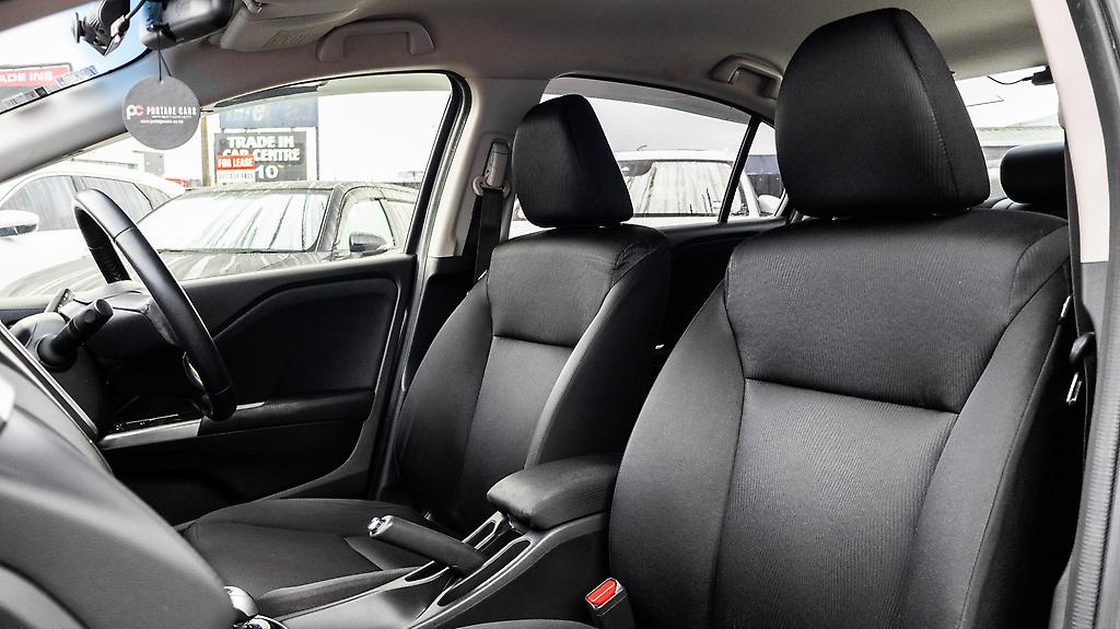 Honda Grace Hybrid LX image 303875