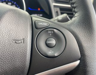 2013 Honda Fit Hybrid L Package image 284365