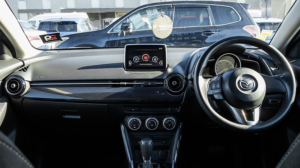 Mazda Demio 13S, Push Start , Skyactiv image 308541