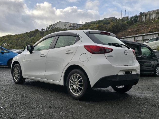 2016 Mazda Demio 13C image 286528