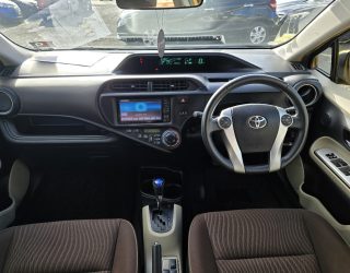 2012 Toyota Aqua G Model, Push Start, Reverse Camera image 284972