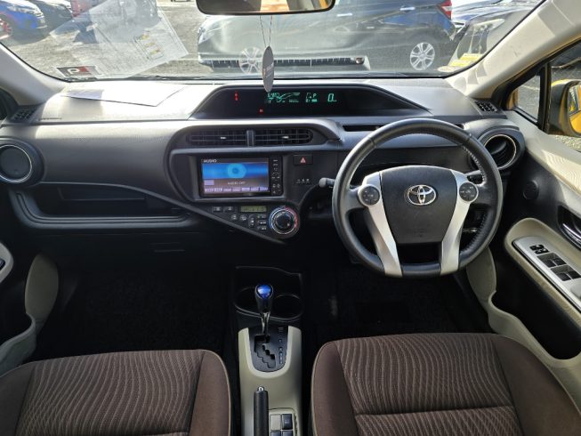 2012 Toyota Aqua G Model, Push Start, Reverse Camera image 284972