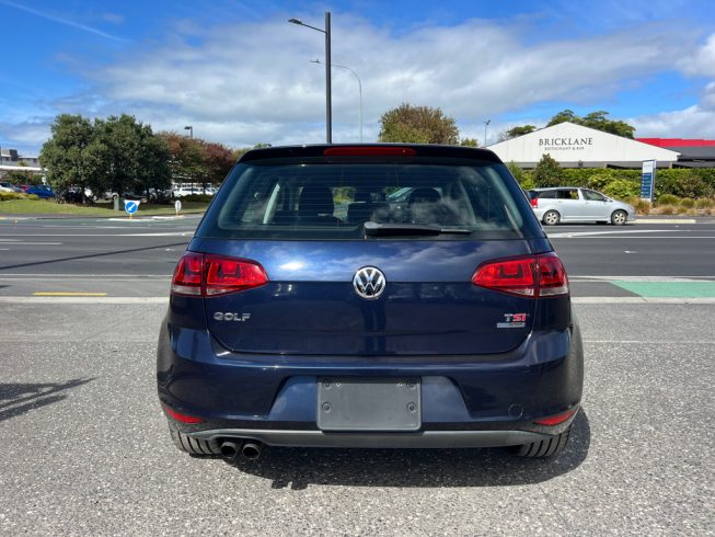 2013 Volkswagen Golf TSI Highline Blue Motion 1.4L image 276900