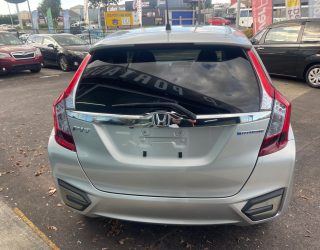 2013 Honda Fit Hybrid L Package image 284357