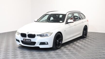 Bmw 320i Touring M Sport image 316193