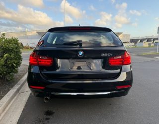 2013 Bmw 320i Touring Luxury image 283892