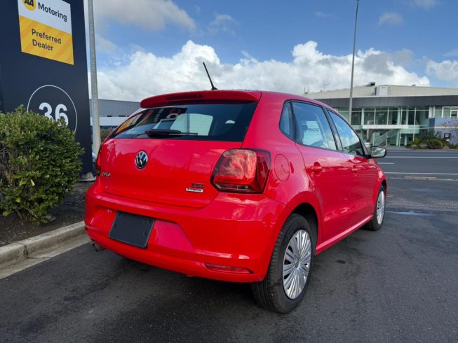 2015 Volkswagen Polo TSI Comfortline image 275692