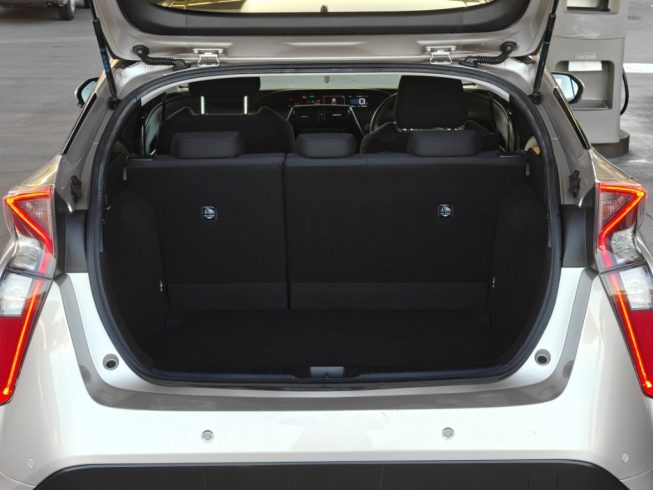 2017 Toyota Prius S Safety Plus image 287013