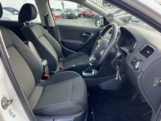 2012 Volkswagen Polo TSI Highline – Factory Alloy Wheels – Low KMS image 285514