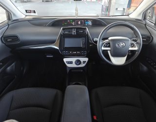 2017 Toyota Prius S Safety Plus image 287015