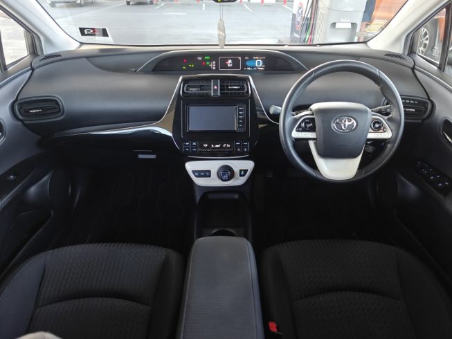 2017 Toyota Prius S Safety Plus image 287015