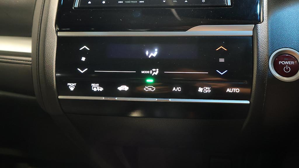 Honda Fit Hybrid L Package, Cruise Control image 311434