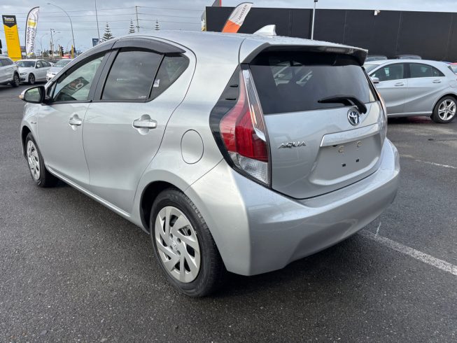 2015 Toyota Aqua image 276677
