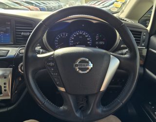 2012 Nissan Elgrand Highway Star Urban Chrome image 284550