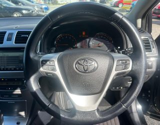 2012 Toyota Avensis Wagon Xi/ Paddle Shift/ Steering Wheel Controls image 285220