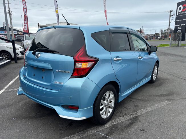 2016 Nissan Note E-power Medalist/ Half Leather image 286113