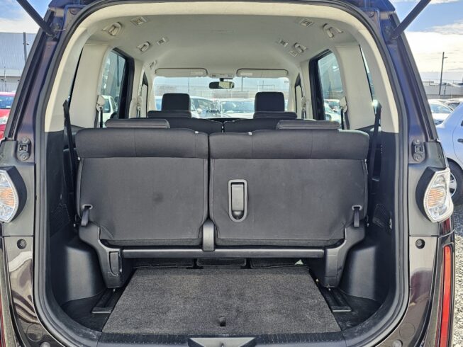 2010 Mazda Biante i-Stop Smart Edition image 298457