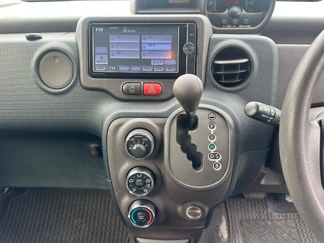 2012 Toyota Spade F Model/ Reverse Camera/ Passenger Electric Slide Door image 284454