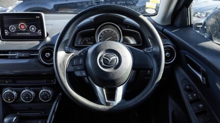 Mazda Demio 13S, Push Start , Skyactiv image 308548