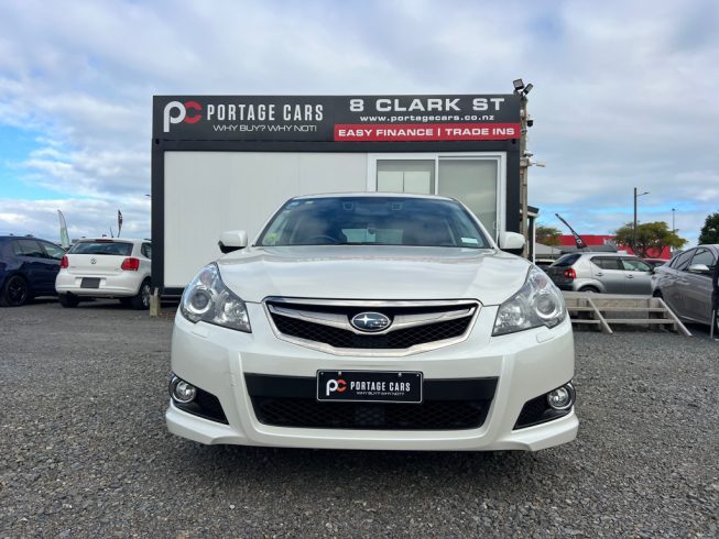 2012 Subaru Legacy Touring Wagon 2.5 I Eyesight – All Wheel Drive – Half Leather image 285585