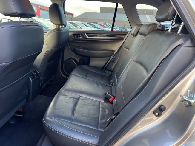 2015 Subaru Outback PREMIUM 2.5P/4WD/6CV NZ New image 263222