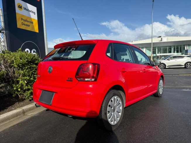 2013 Volkswagen Polo TSI Comfortline Blue Motion image 285341
