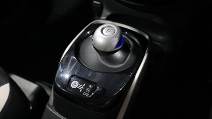 Nissan Note e-Power X Model, Apple Car Play, 360 Camera, pre collision assist image 308741