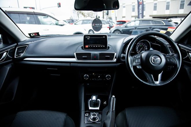 2014 Mazda Axela Hybrid S, Reverse Camera ,Push Button Start image 284687