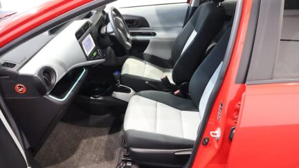 Toyota Aqua S Model/ Low Kms / Push Button Start image 314517