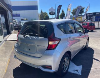 2017 Nissan Note E-Power X image 276580