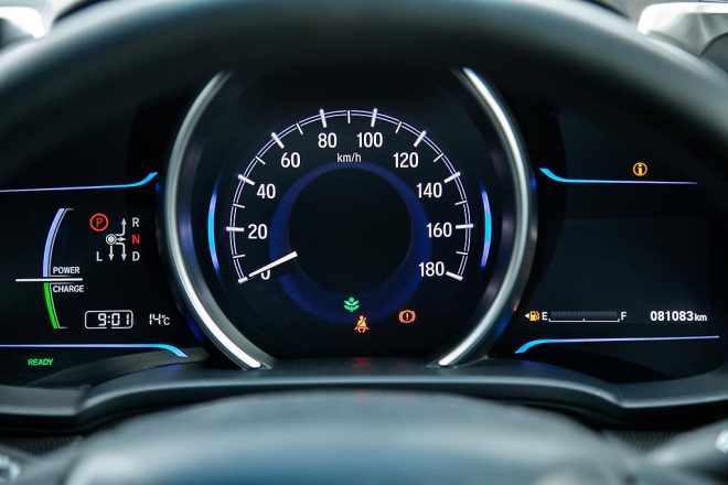 2013 Honda Fit Hybrid F-PKG/ Reverse Camera image 284671