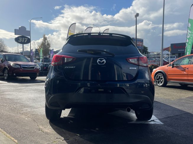 2017 Mazda Demio 13S Touring Safety Package image 286201