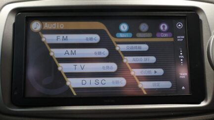 Toyota Vitz Alloy Wheels, Heated Seats image 311978