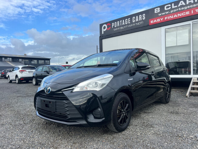 2017 Toyota Vitz Hybrid – Alloy Wheels image 291507