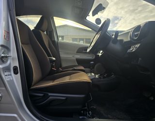 2012 Toyota Aqua G Model/ Push Start/ Reverse Camera/ Steering Wheel Controls image 285743