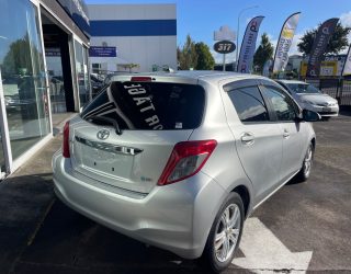 2012 Toyota Vitz U Smart Stop Package image 277303