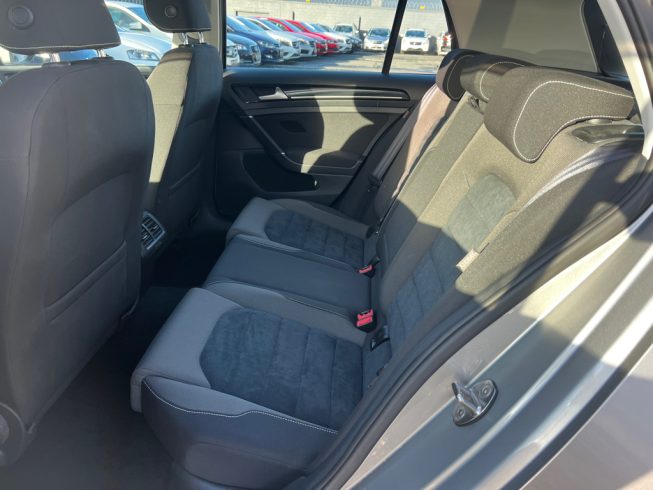 2013 Volkswagen Golf TSI Highline Blue Motion 1.4L image 285972