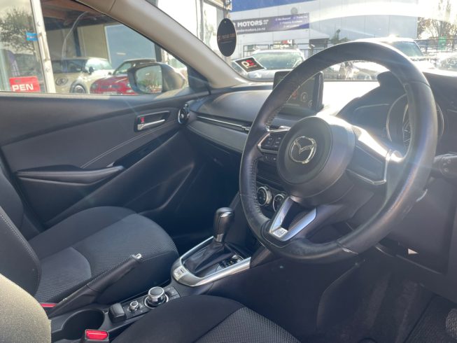 2017 Mazda Demio 13S Touring Safety Package image 286205