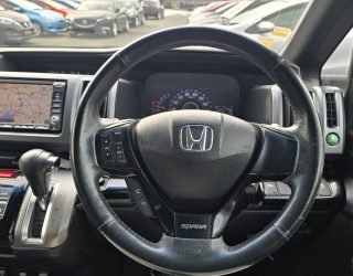 2012 Honda Step Wagon Z HDD Navi Edition image 285853