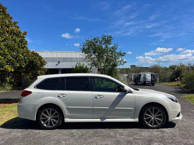 2012 Subaru Legacy Touring Wagon 2.0GT DIT AWD image 267805