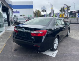 2012 Toyota Camry Hybrid G-Package image 277209