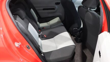 Toyota Aqua S Model/ Low Kms / Push Button Start image 314519