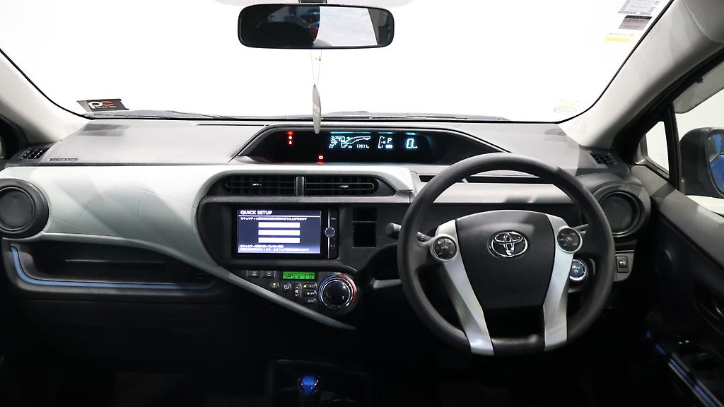 Toyota Aqua S MODEL PUSH BUTTON START R/CAMERA image 313316